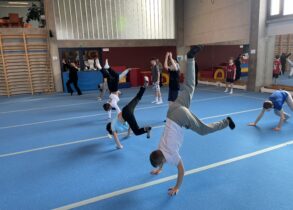 Gymnastika v Jojogymu 3