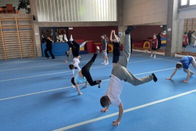 Gymnastika v Jojogymu 3